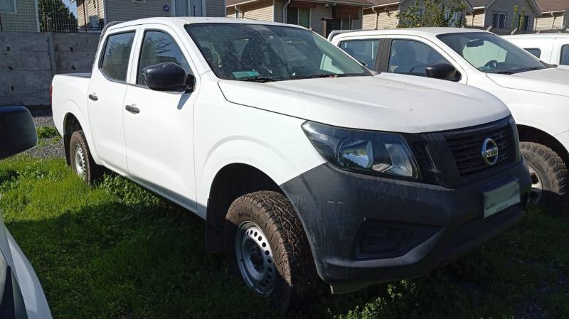 NISSAN NP300