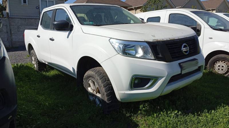 NISSAN NP300