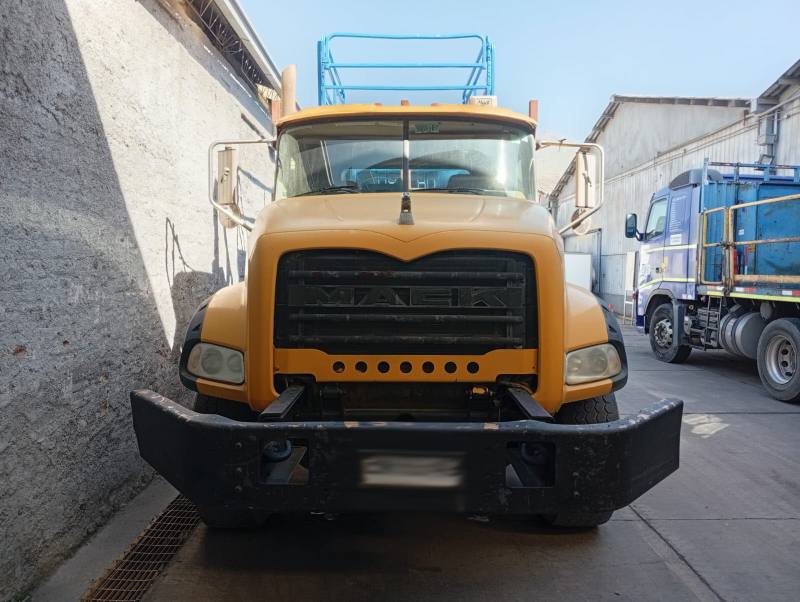 CAMION PLANO